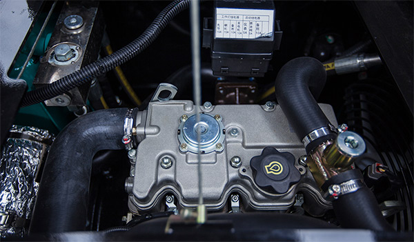 “C位”出道 14.5万元恒峰g22智能微挖18UB等你开回家