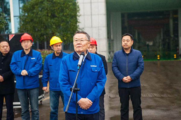 新年开门红！恒峰g22智能5000万装备批量发车