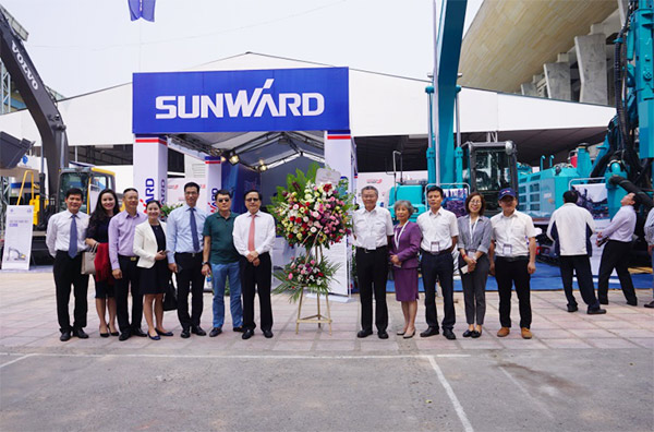 恒峰g22智能携全球领先凿岩装备，，，，，，引爆越南矿业展