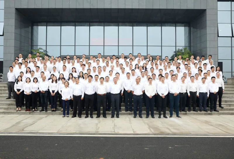 切记初心使命，，，，，理想成绩未来