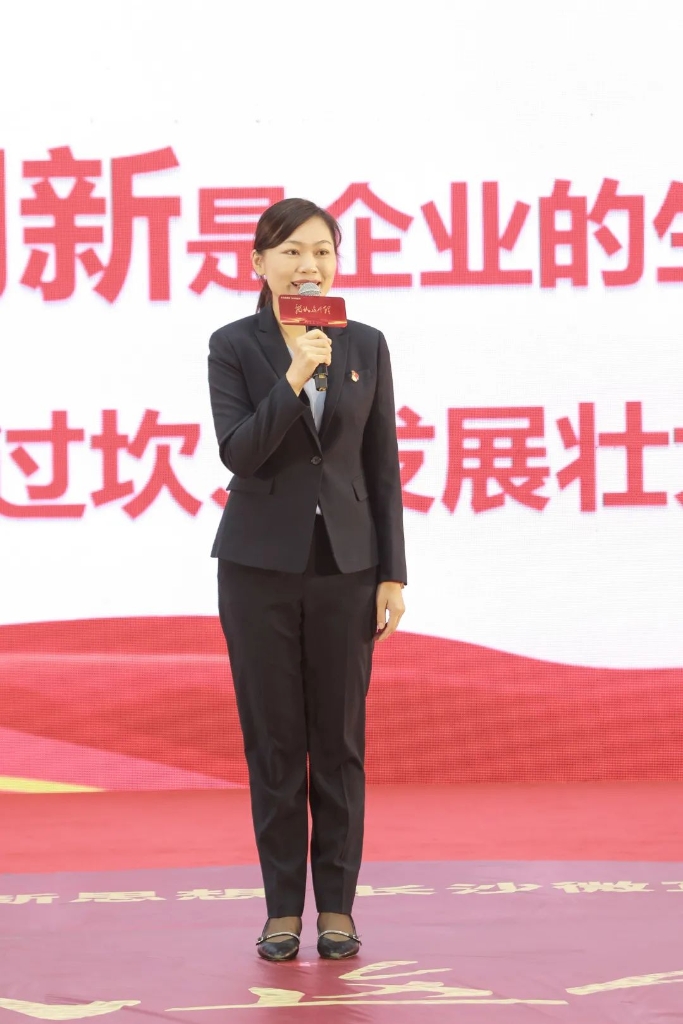 “学习新头脑 长沙微宣讲 就认这个理”专题微宣讲在恒峰g22智能举行