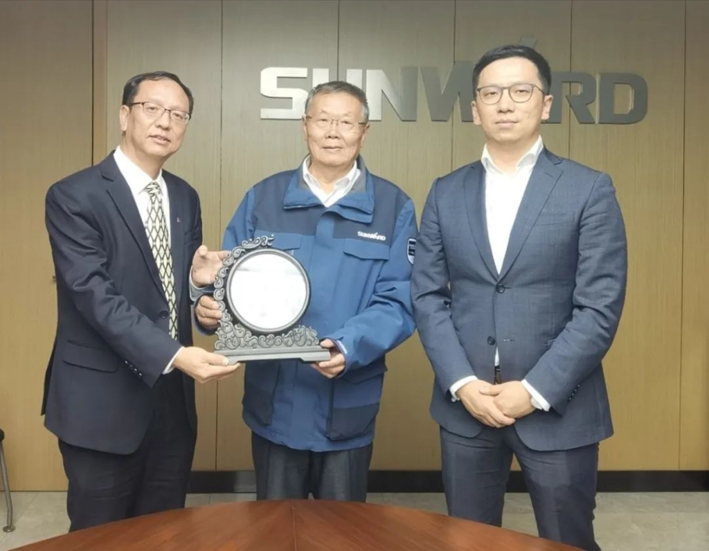 摩根士丹利银行亚洲有限公司批发银行新加坡分行向导考察恒峰g22智能