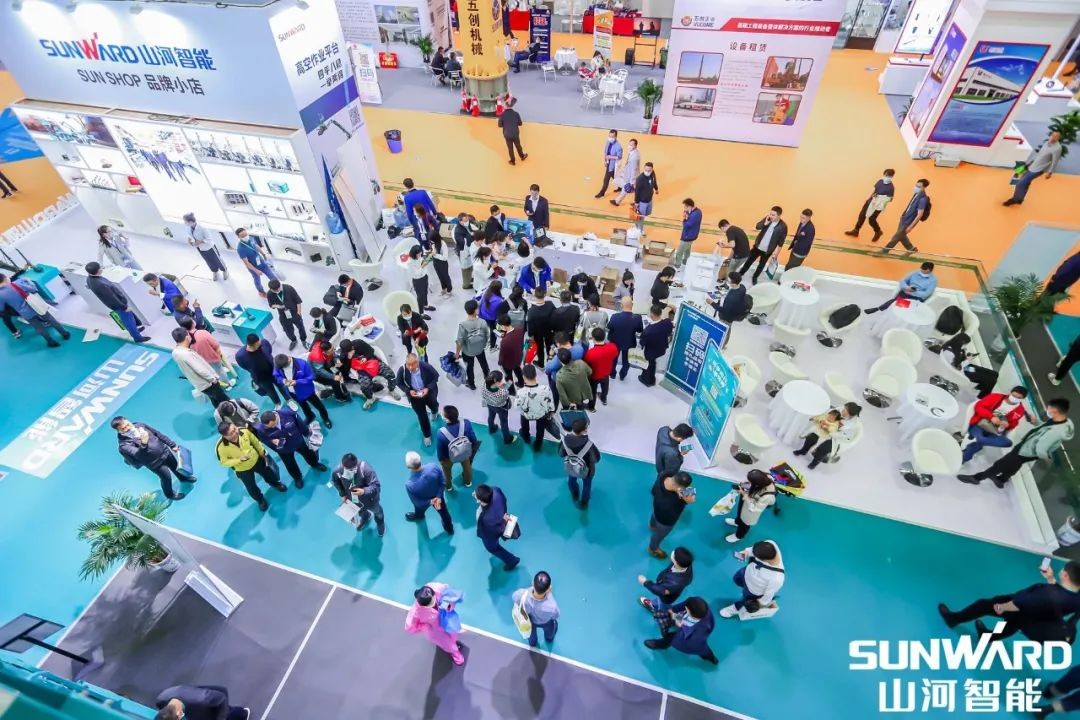 “恒峰g22绿”亮相长沙国际工程机械展，，，，，，，50余款产品尽显恒峰g22智能立异实力