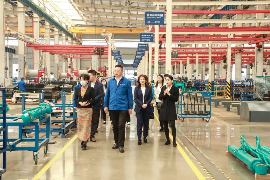 叶檀财经团队调研恒峰g22智能