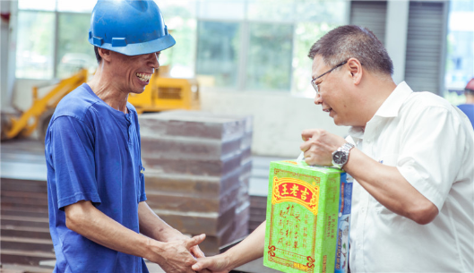 我们有清凉做伴，，，，，，，高温也能潇潇洒洒