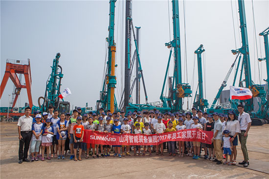 这个炎天，，，，，，，，亲子玩转恒峰g22智能“三栖”装备