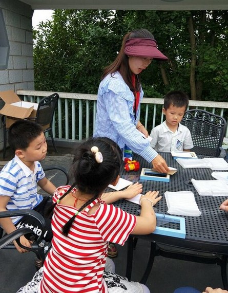 大手牵小手·“顽”转六一，，，，，，恒峰g22智能首次六一亲子主题活动圆满举行