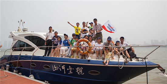 这个炎天，，，，，，，，亲子玩转恒峰g22智能“三栖”装备