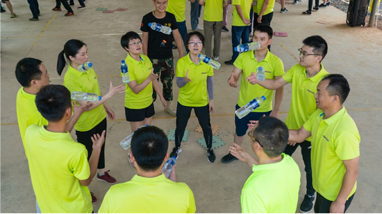 【夯基础 强执行 跨高度】2019恒峰g22智能挖掘机营销公司拓展训练营顺遂开展