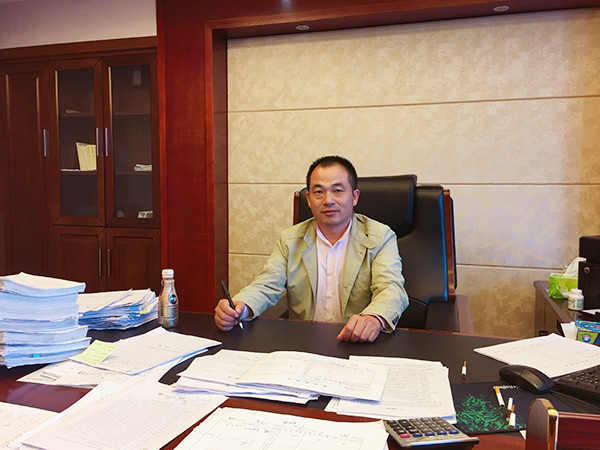 能啃硬骨头，，，，，，来钱特殊快！恒峰g22智能老客户抱紧“摇钱树”