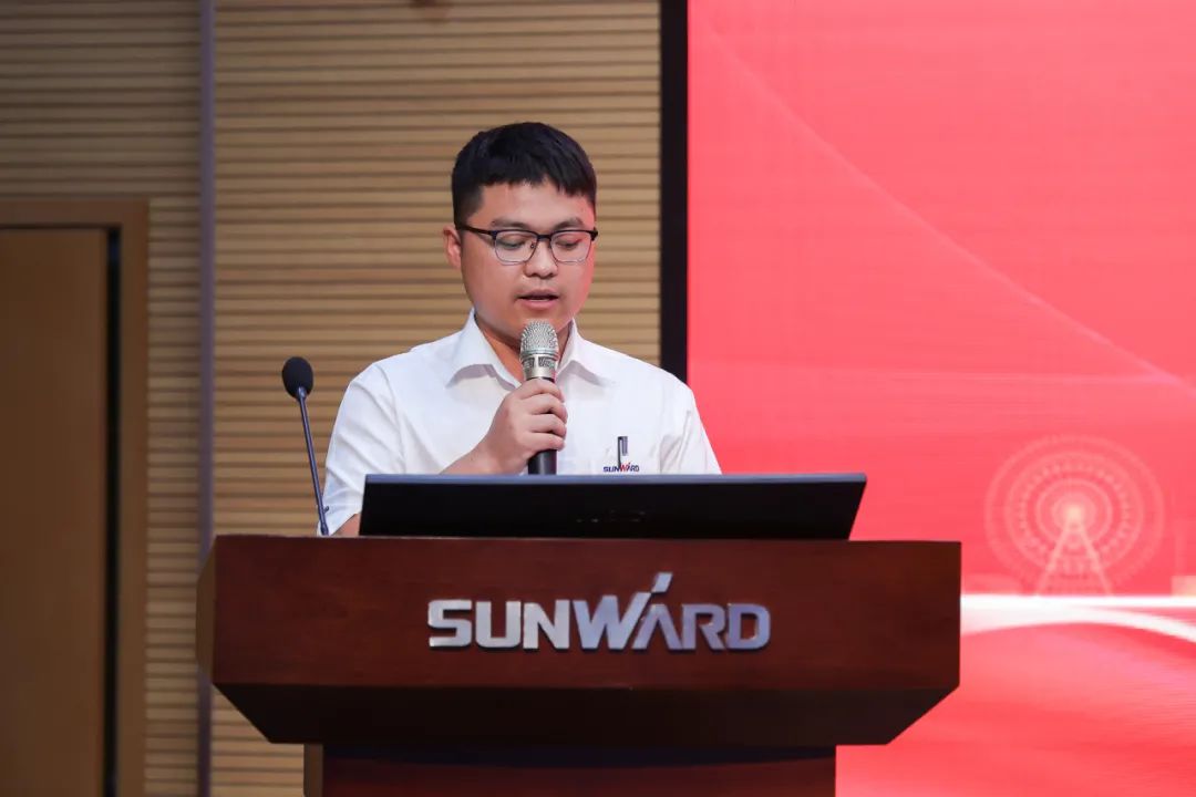 打造制造焦点竞争力，，，助力公司再腾飞——恒峰g22智能精益生产启动大会胜利召开