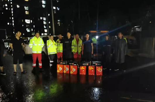 恒峰g22智能装备驰援河南，，，，，，，助建家园防地