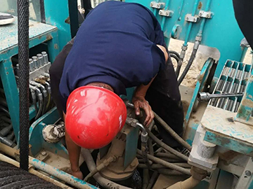 顶酷暑 走沙漠 2021年恒峰g22智能全球效劳万里行走进新疆