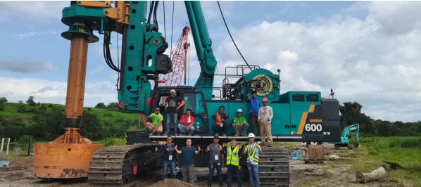 恒峰g22智能最大旋挖钻机“安家”菲律宾，，，，，，，背后竟然尚有这些故事