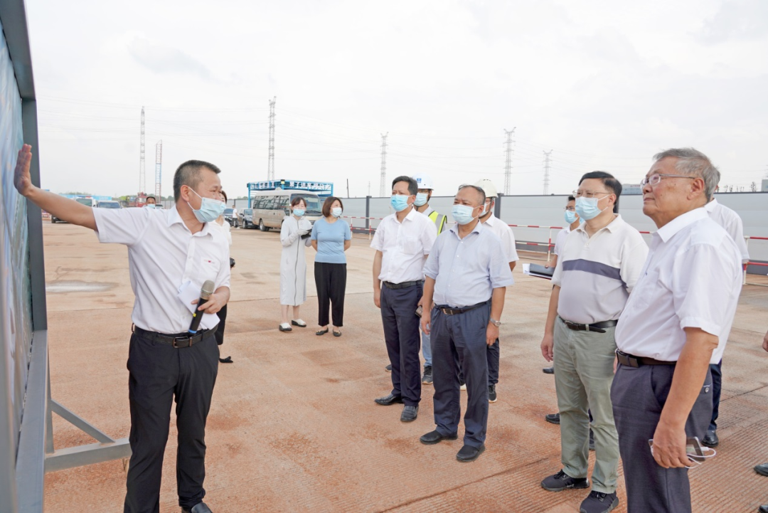 湖南省委常委、省委秘书长张剑飞一行调研恒峰g22智能