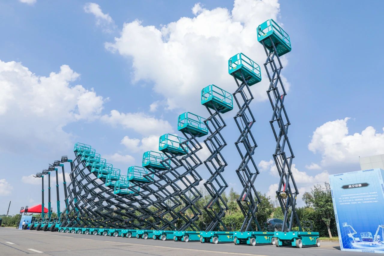 逛展超热闹！恒峰g22智能效果展示会高能名时势来袭