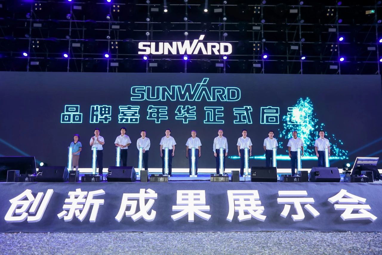 逛展超热闹！恒峰g22智能效果展示会高能名时势来袭