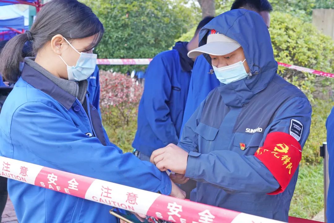 采样完成率近100%！恒峰g22智能第一时间开展全员核酸检测，，，，，，包管清静生产