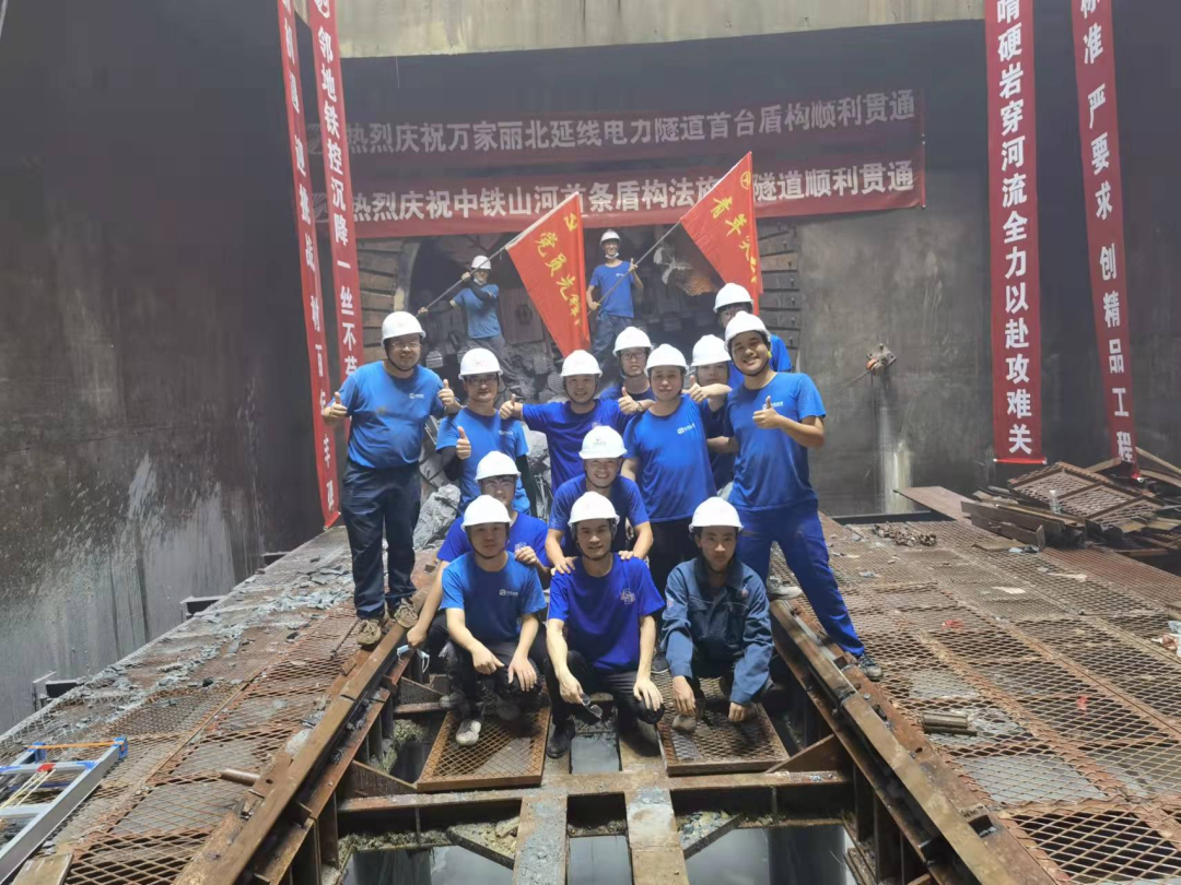 历时424天，，，，创下最高纪录！万家丽快速化刷新北延线（含电力隧道）全线意会