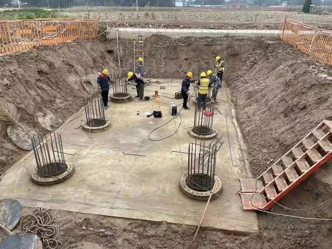 创下纪录！恒峰g22智能引孔式静力压桩机首次应用于高铁项目