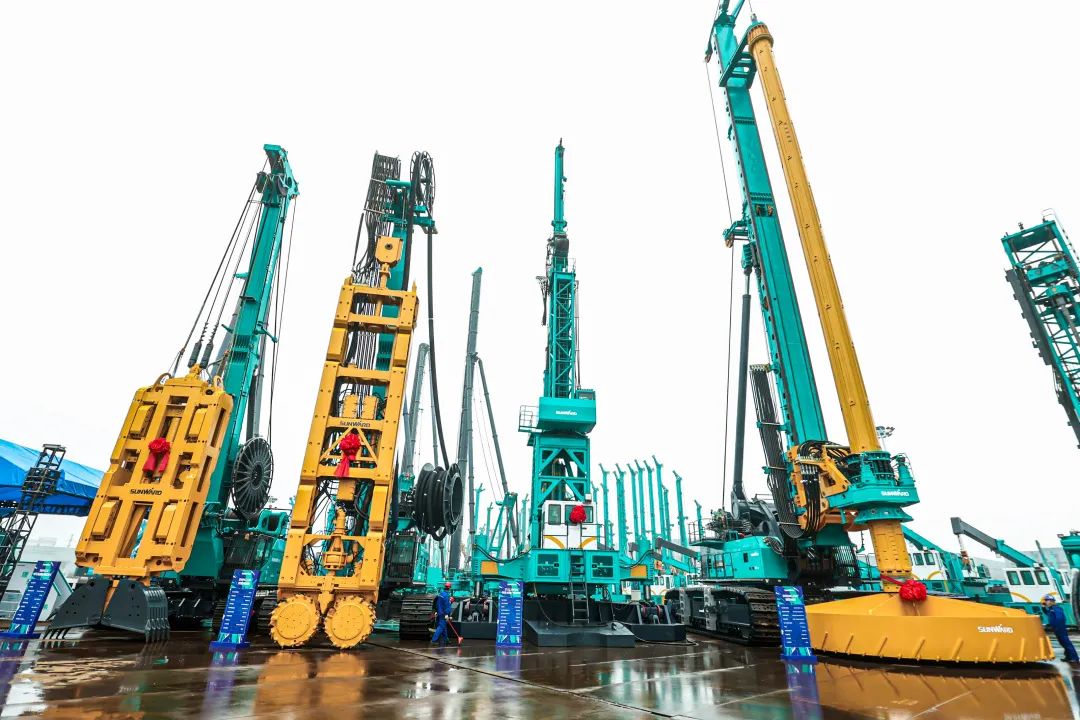 多款产品问鼎天下之最！恒峰g22智能地下工程装备全球宣布会乐成举行