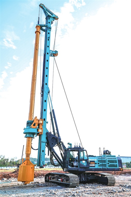 湖南日报：恒峰g22智能致力解决地下工程施工“疑难杂症” 成为地下工程装备领军者