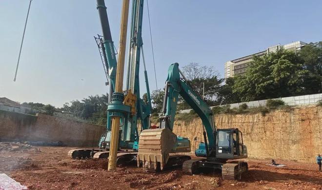 助力乌干达第一住宅高楼建设！恒峰g22智能再次出征非洲市场