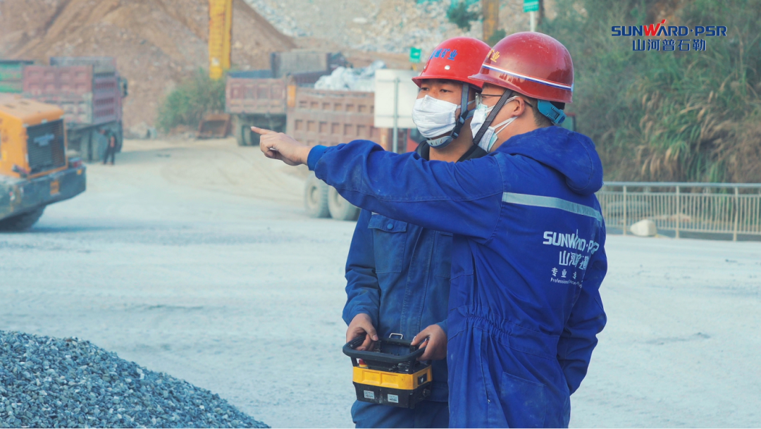 高性能+优效劳！恒峰g22普石勒移动破碎筛分成套装备“重拳出击”