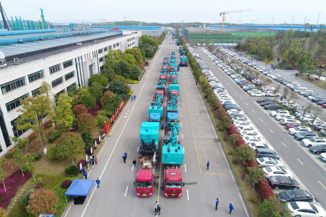 征战全球市场。。。。『惴錱22智能凿岩装备批量发货