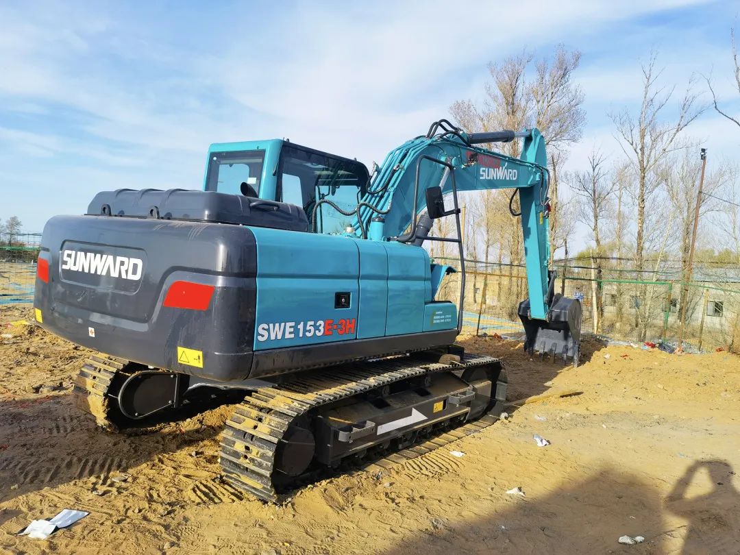 冲、冲、冲！带您感受恒峰g22智能挖掘机火热交机时刻