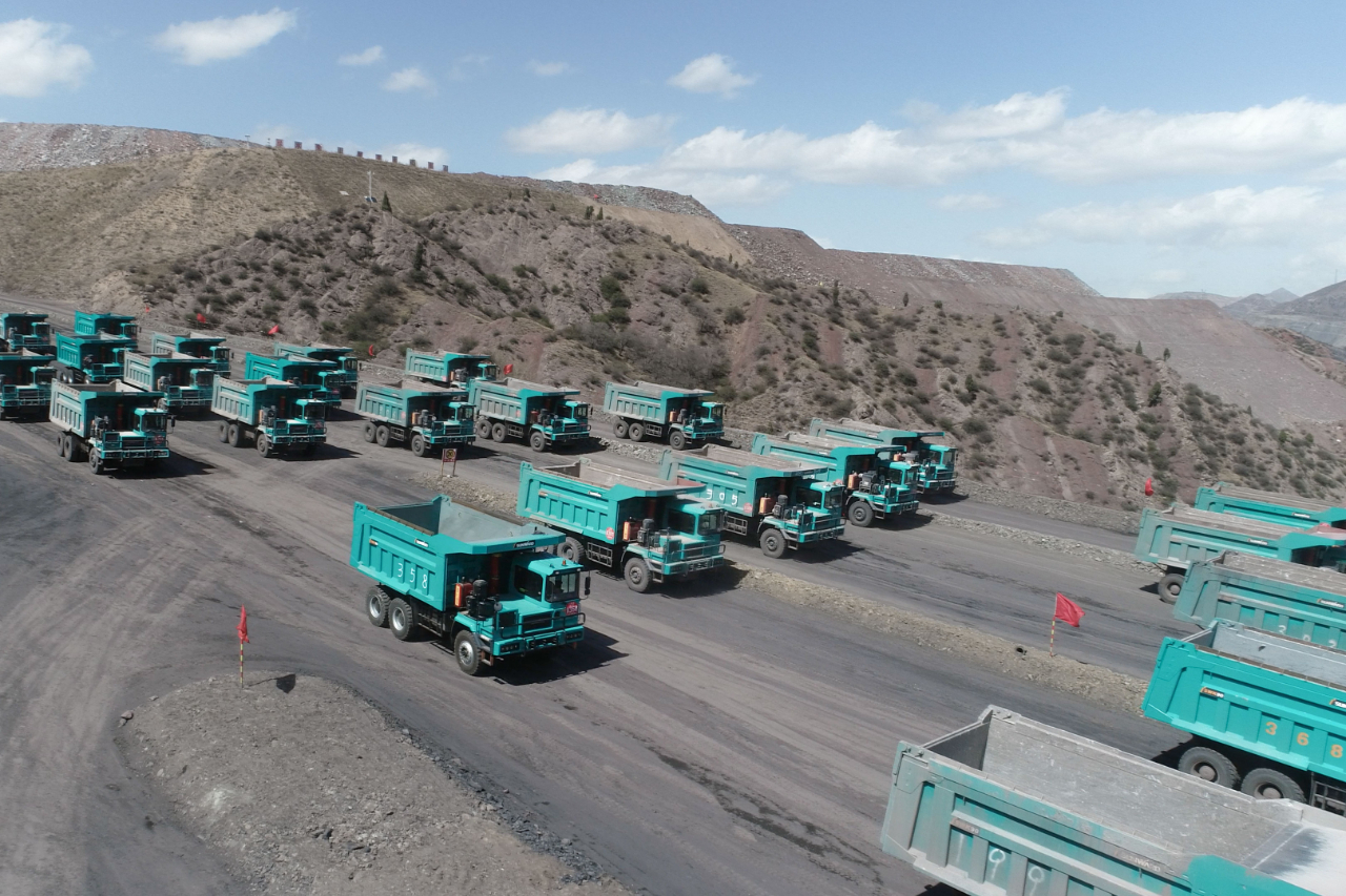 图集 | “恒峰g22绿”满矿山！恒峰g22智能矿山成套装备实力“亮剑”