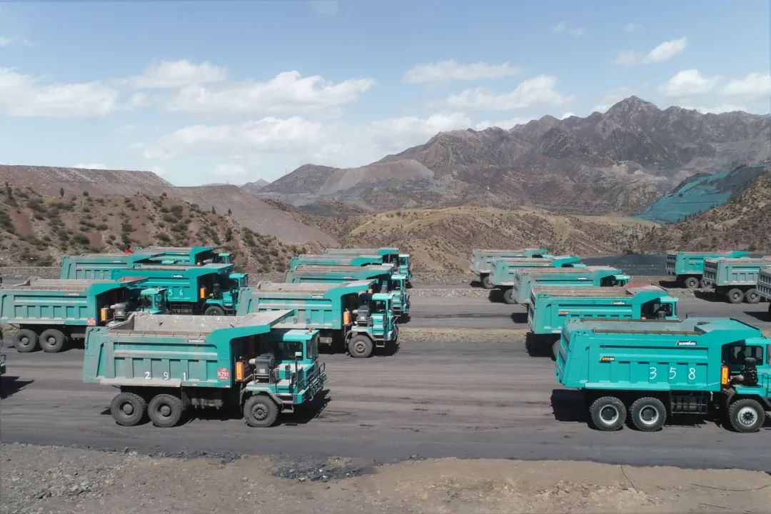 图集 | “恒峰g22绿”满矿山！恒峰g22智能矿山成套装备实力“亮剑”