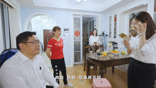 在母亲节，，，，向你们死后的妈妈送去“恒峰g22家园”的温暖