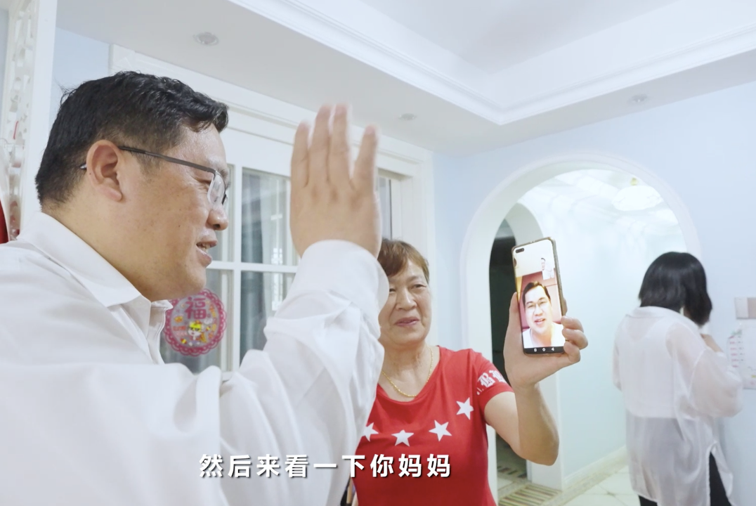 在母亲节，，，，向你们死后的妈妈送去“恒峰g22家园”的温暖