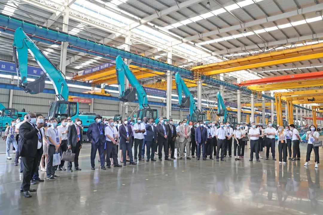 非洲驻华使节走访恒峰g22智能