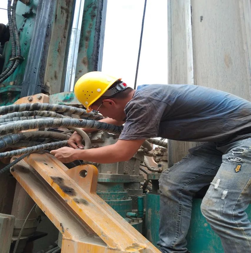 图集 | 战高温，，，，，，，迎“烤”验！恒峰g22人在行动