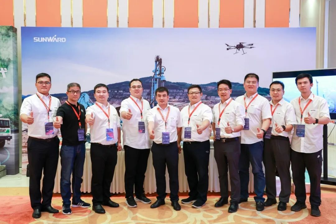 共话行业前沿手艺及趋势，，，，恒峰g22智能亮相第九届金属非金属矿挑撰运营适用手艺与装备大会