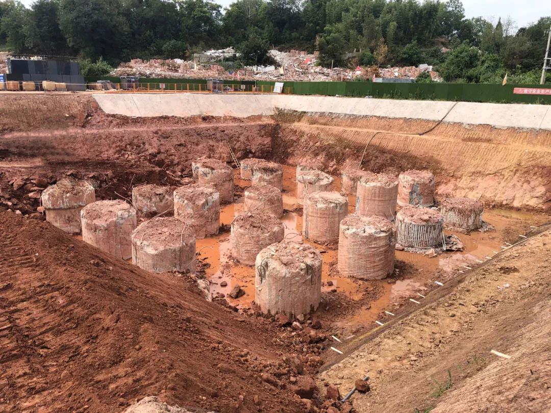 超等“桩”备实力亮剑！恒峰g22智能携手武汉乐成建设攻克燕矶长江大桥重大地层施工难题