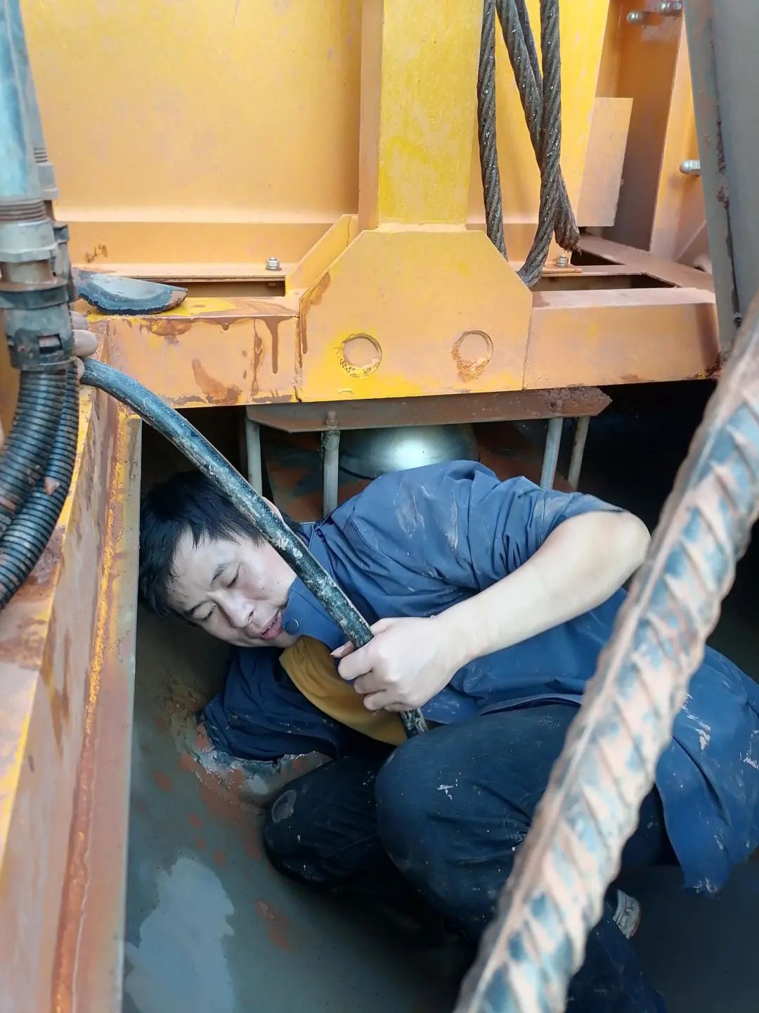 恒峰g22匠心 | 一连驻扎工地近百天，，，，，，为恒峰g22人的坚守与支付点赞