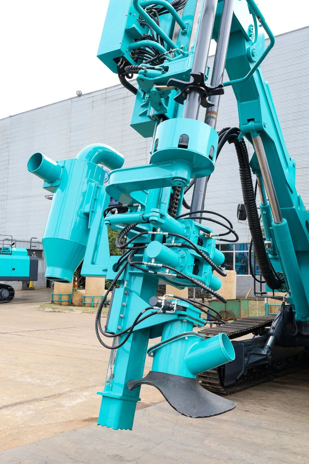 为绿色智能钻爆而生！恒峰g22智能全新一代一体式潜孔钻机强“四”来袭