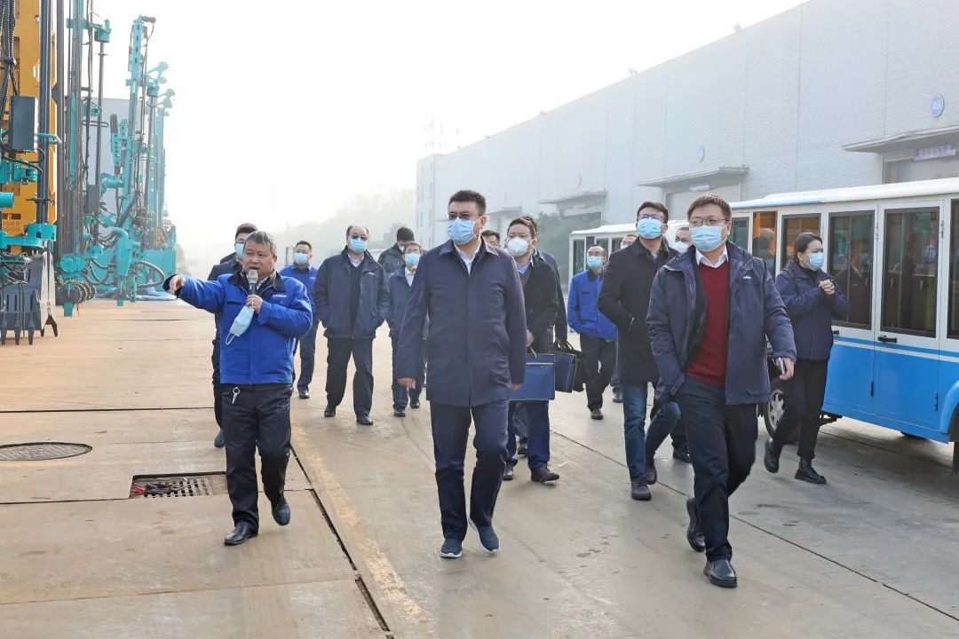 共商相助！中国铁建大桥局到访恒峰g22智能