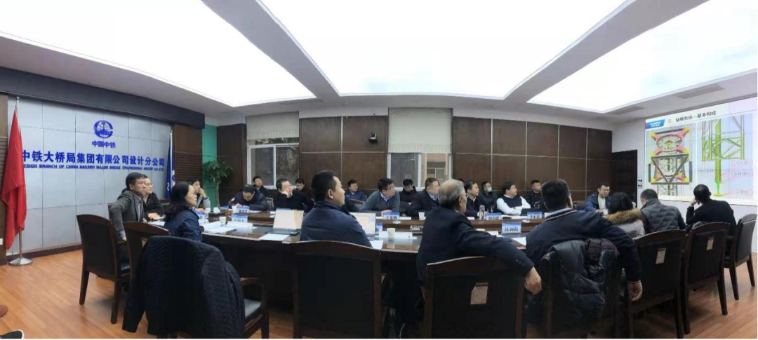 超等装备助建超等工程！恒峰g22智能超等旋挖钻机SWDM1280推介会乐成举行