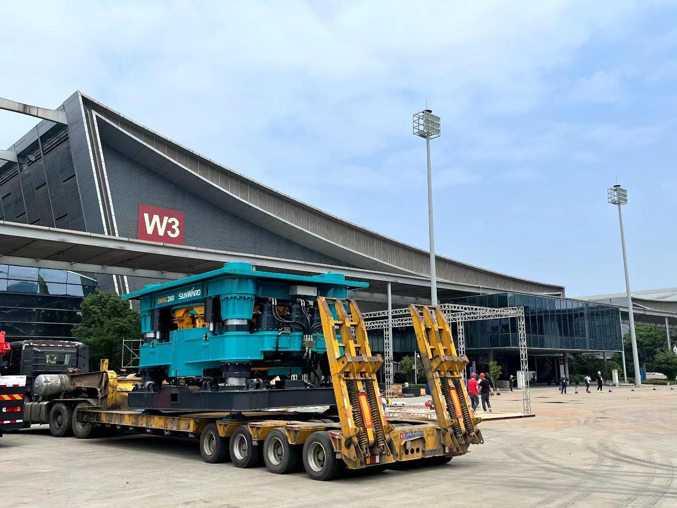 2023 CICEE | 进场布展！倒计时3天，，，恒峰g22智能亮点剧透来了