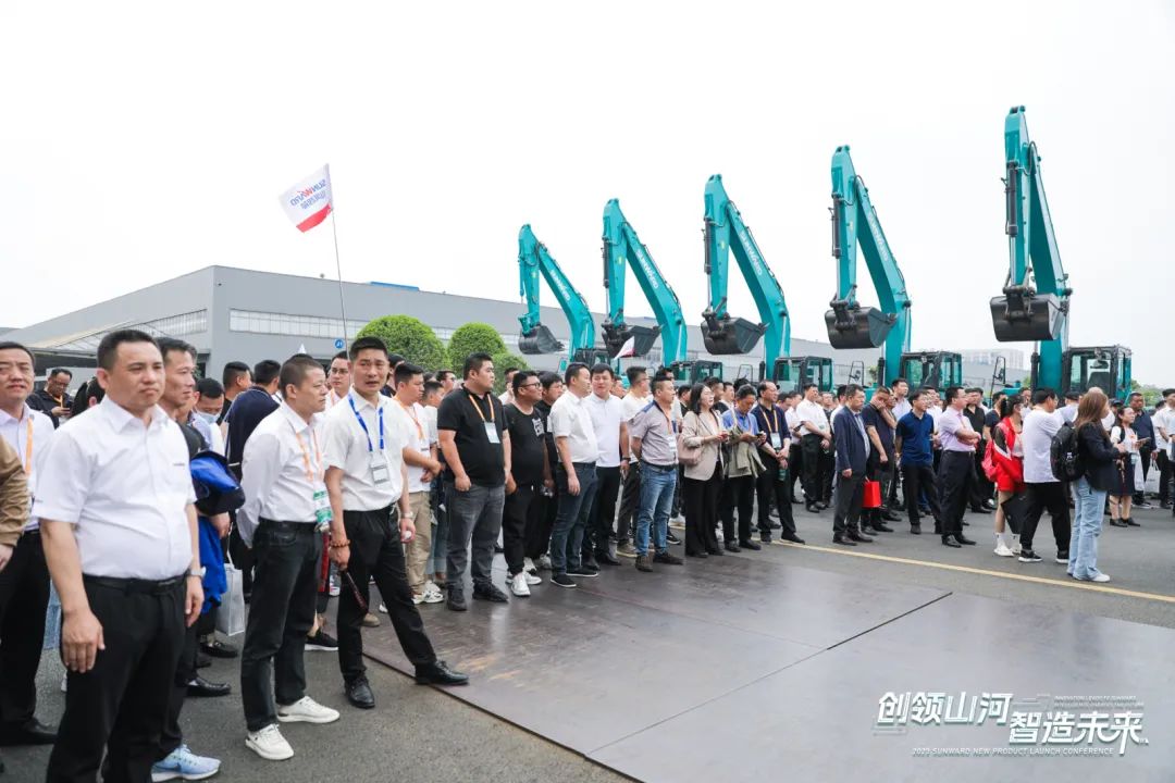 2023 CICEE | 全球工程机械盛会完善落幕！恒峰g22智能交出闪亮答卷