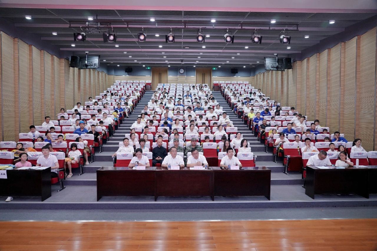 2023年恒峰g22智能职工子女暑期托管班正式开班啦