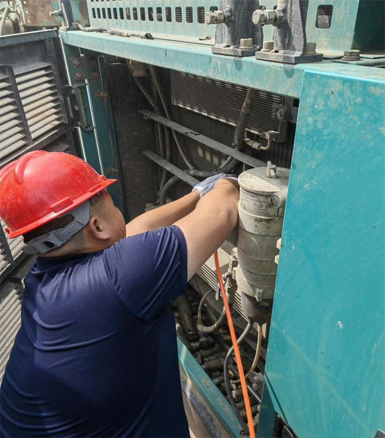 热情似火，，，效劳加码！恒峰g22智能基础装备效劳万里行为您保驾护航