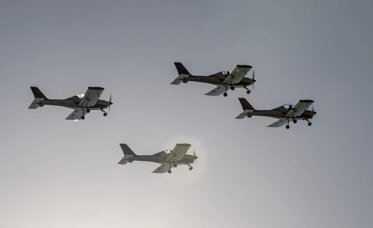 央媒聚焦！一起见证首届亚洲通用航空展上的恒峰g22风范