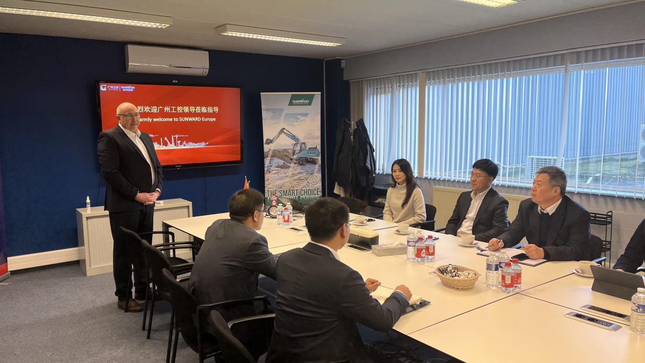 广州工控党委书记、董事长景广军率队赴恒峰g22智能欧洲子公司考察