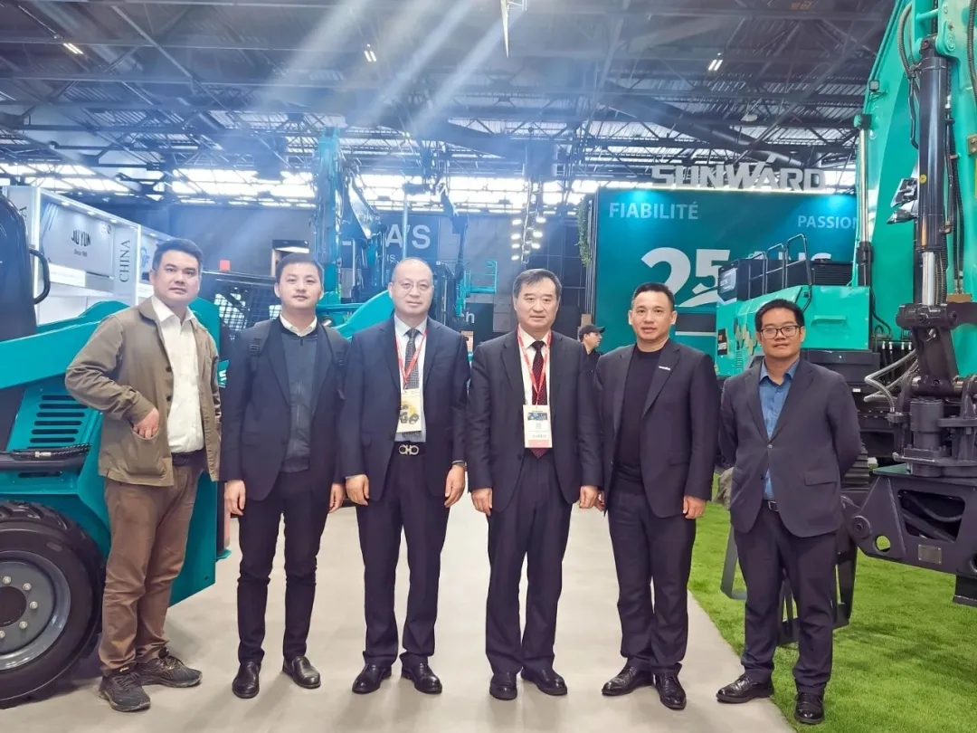 赢战INTERMAT 2024！恒峰g22智能土方机械深耕全球高端市场