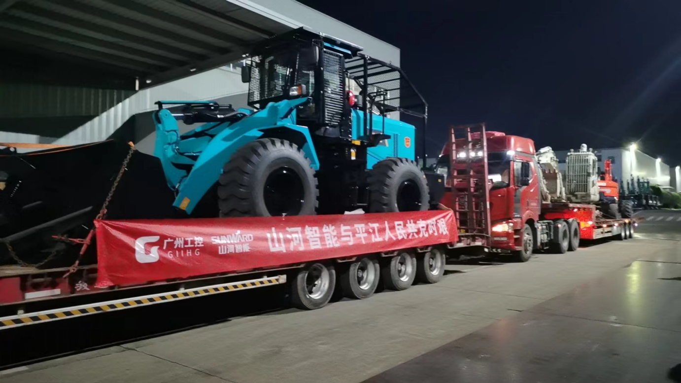 驰援湖南平江抗洪抢险，，，，，共克时艰显继续